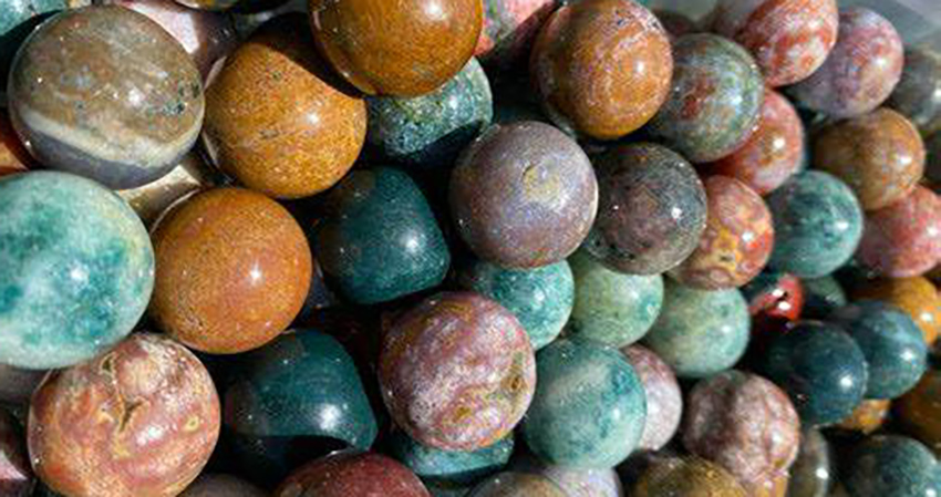 سنگ جاسپر: رنگ‌ها و معانی مختلف این سنگ قیمتی