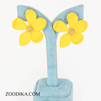 گوشواره فانتزی میخی دخترانه طرح گل زرد