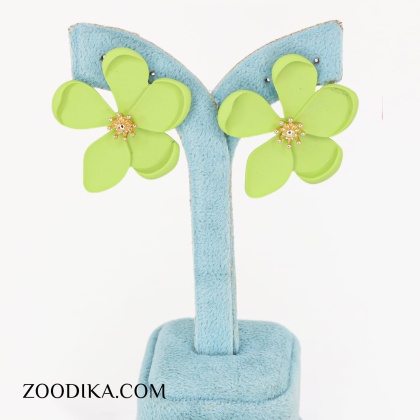 گوشواره فانتزی میخی دخترانه طرح گل سبز