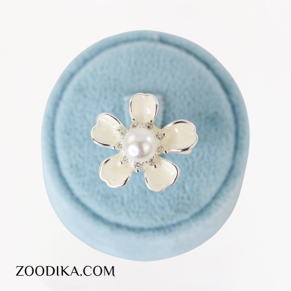 انگشتر زنانه مرواریدی طرح گل نقره ای