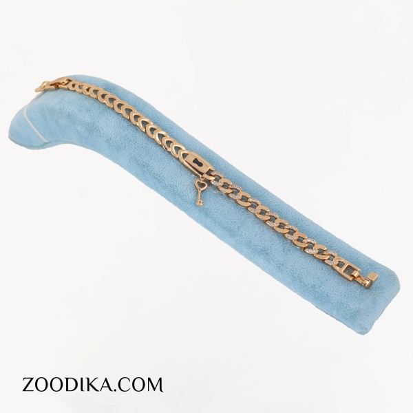 دستبند کارتیه بدل ژوپینگ نگین دار مدل قفل و کلید دستبند کارتیه بدل ژوپینگ نگین دار مدل قفل و کلید