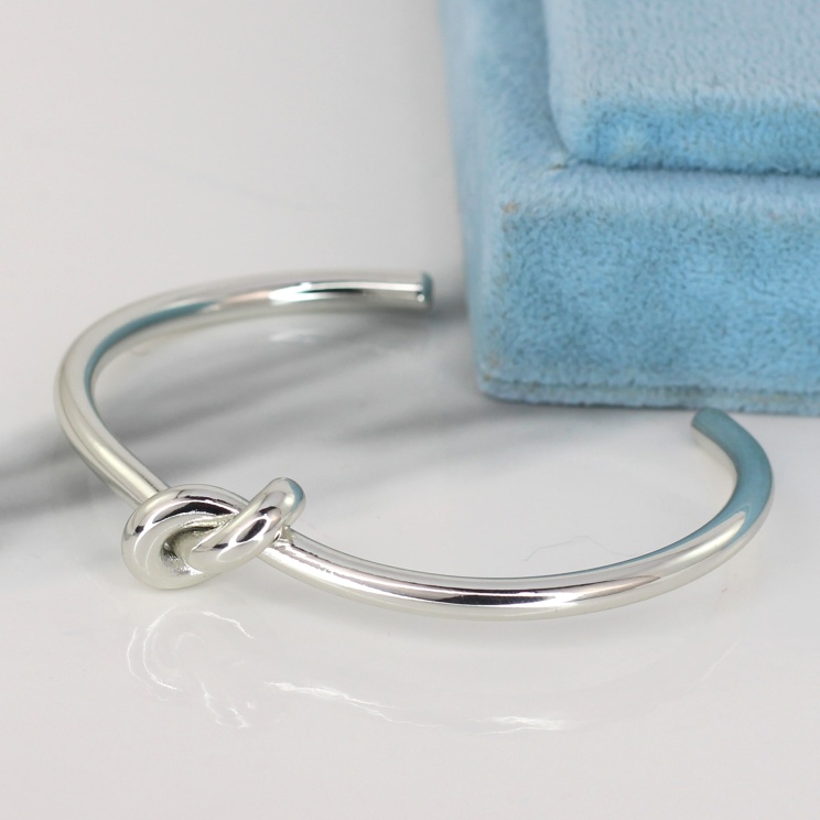 بنگل دخترانه فشن طرح گره رنگ ثابت فری سایز